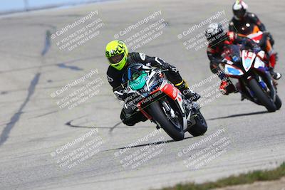 media/Mar-22-2025-TrackDaz (Sat) [[0456df0c41]]/Group B/Session 3 (Outside Grapevine)/